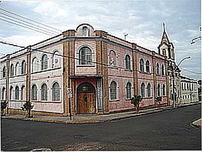 ESCOLA DE ARTES-FOTO:ANTONIO DE ANDRADE - JABOTICABAL - SP