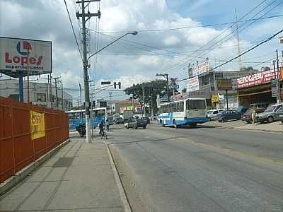 AVENIDA-FOTO:EDSAID  - JARDIM PRESIDENTE DUTRA - SP