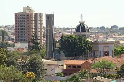 VISTA DA IGREJA DE SO
SEBASTIO FOTO: JORGE LUIZ SAGGIORO/ PANORMIO - JA - SP