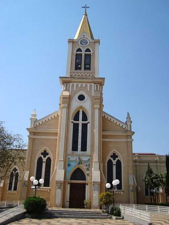 IGREJA MATRIZ DE SO JOO BATISTA-FOTO:J. CARLOS DE CARVALH - JOS BONIFCIO - SP