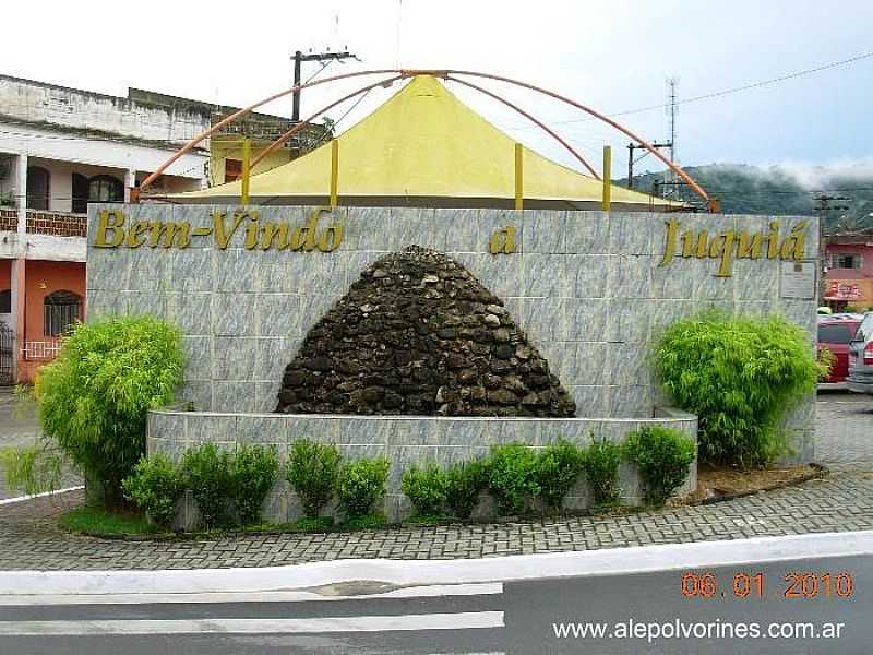 JUQUI-SP-FONTE NA ENTRADA DA CIDADE-FOTO:ALEPOLVORINES - JUQUI - SP