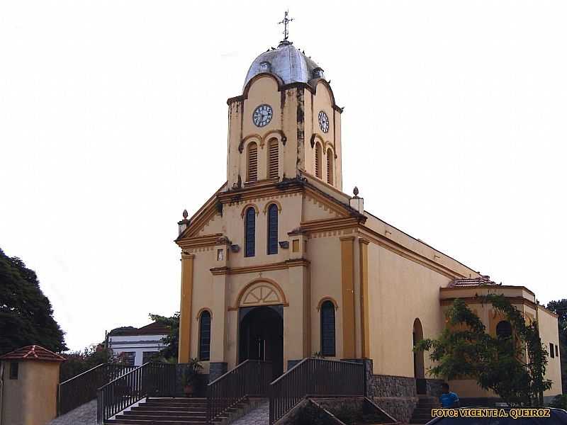 JURUC-SP-ANTIGA MATRIZ DE SO PEDRO APSTOLO NO DISTRITO DE JURUC-FOTO:VICENTE A. QUEIROZ - JURUC - SP