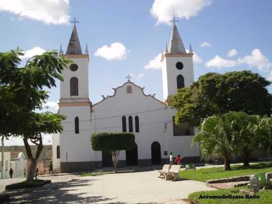 A CATEDRAL, POR ADAELSON ALVES SILVA - PIRITIBA - BA