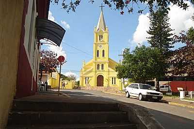 IGREJA DE SO ROQUE
FOTO JOO SAVIOLI - LARANJAL PAULISTA - SP