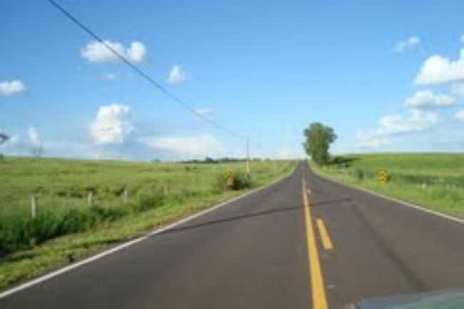 ESTRADA  DA CIDADE  DE LAVINIA   X  DISTRIDO DE TABAJARA, POR POETA=VALMIR  DOS  SANTOS -CIDADE-LAVINIA-EST-SP - LAVNIA - SP