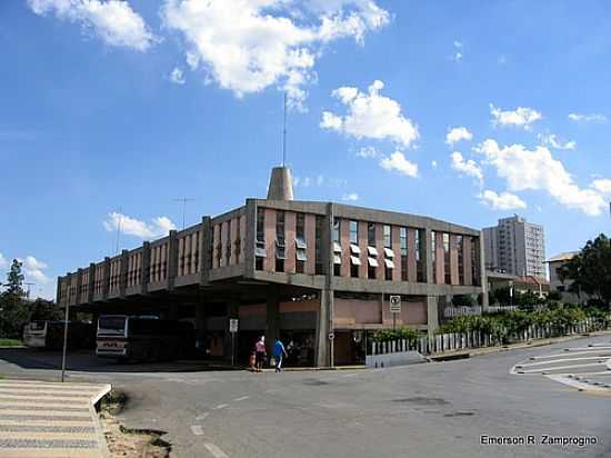 TERMINAL RODOVIRIO DE LIMEIRA-SP-FOTO:EMERSON R. ZAMPROGNO - LIMEIRA - SP