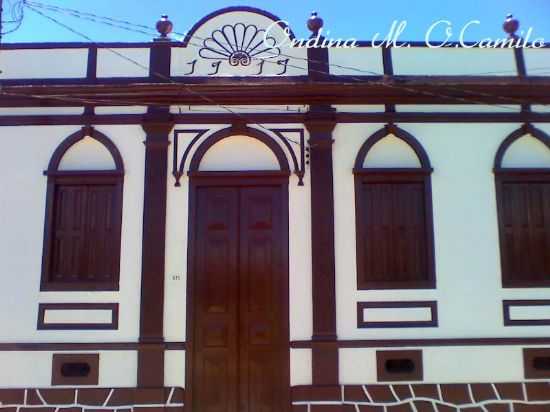 CASARO RUA DOM BOSCO, POR ONDINA CAMILO - LORENA - SP