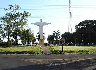 ENTRADA DA CIDADE FOTO
POR JOAO MARCO  - MACAUBAL - SP