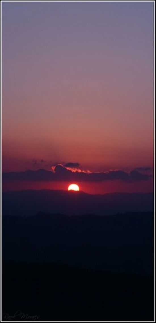 CREPSCULO VISTO DA SERRA DE MAIRIPOR-FOTO:RAULMORAES - MAIRIPOR - SP