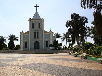 IGREJA MATRIZ-FOTO:MARCOS ESCOBOSA  - MARAPOAMA - SP