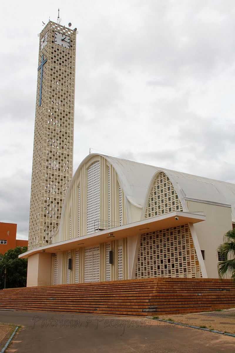 MATO-SP-IGREJA DO SENHOR BOM JESUS-FOTO:PATYPECEGUINIVIANA - MATO - SP