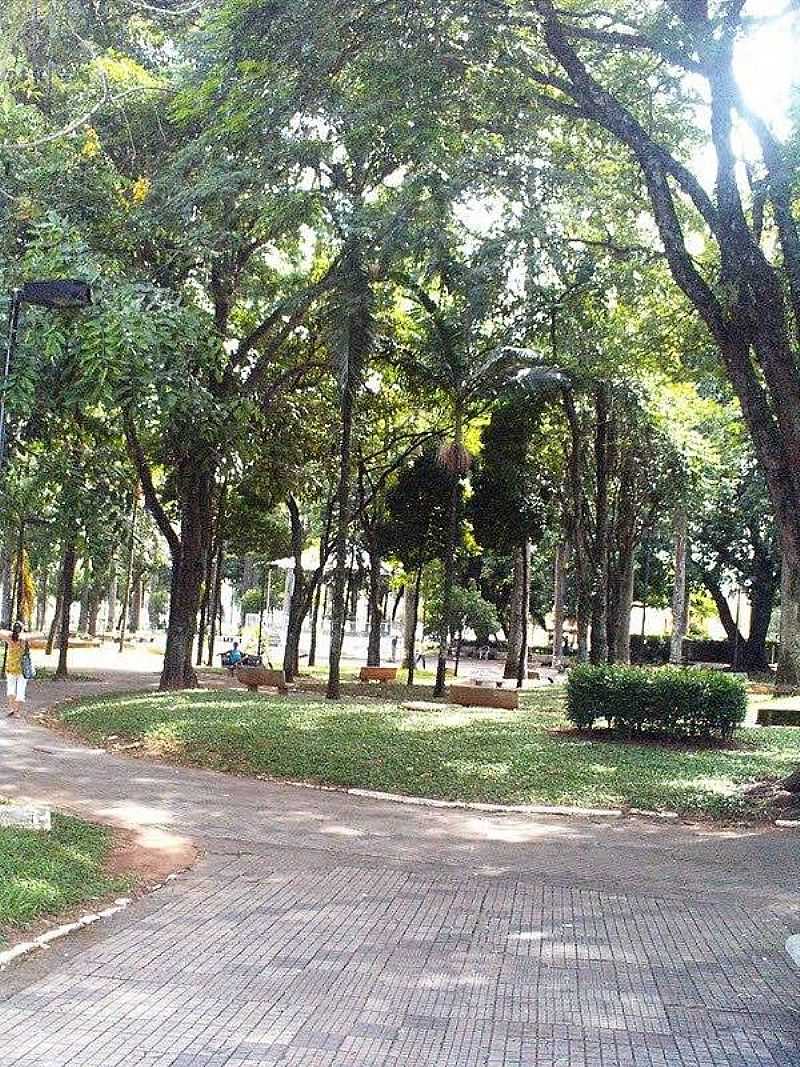 PRAA MARECHAL DEODORO, CENTRO - MOCOCA - SP - MOCOCA - SP