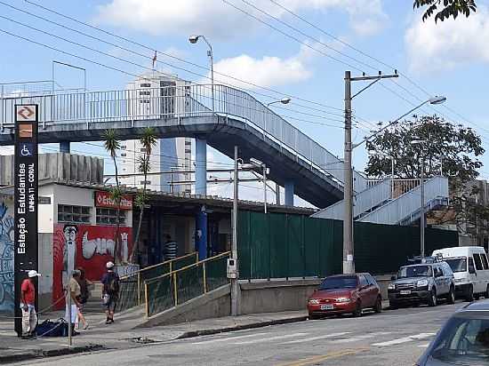 MOGI DAS CRUZES-SP-ESTAO ESTUDANTES-LINHA 11-CORAL-FOTO:DANIEL SOUZA LIMA - MOGI DAS CRUZES - SP