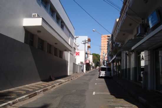 RUA XV DE NOVEMBRO DE MOJI-MIRIM, SP, POR ROSPO MATTINIERO DI MEOLO - MOGI-MIRIM - SP