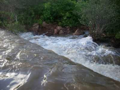 BARRAGEM DE SITIO VARZIMHA EM IC CEAR, POR JOSE RENATO - MOGI-MIRIM - SP