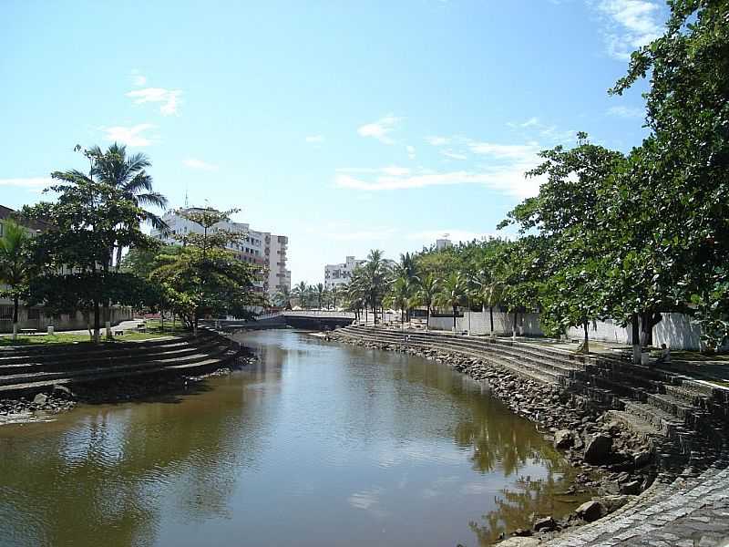 MONGAGU-SP-RIO MONGAGU NO CENTRO-FOTO:MARCO .MOUNTAIN - MONGAGU - SP