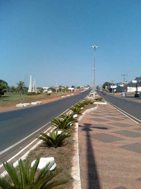 AV. SANTOS DUMONT ENTRADA DE MONTE APRAZVEL, POR VANDERLEI BISSIATO - MONTE APRAZVEL - SP