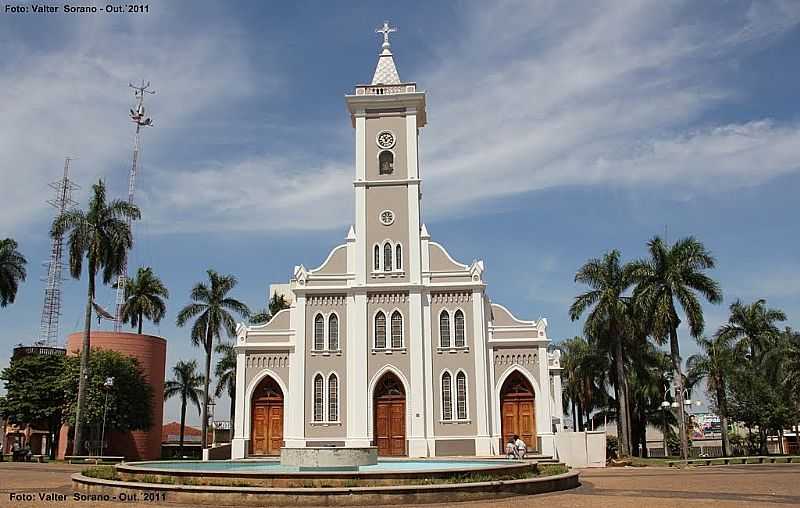 MONTE AZUL PAULISTA-SP-MATRIZ DO SENHOR BOM JESUS-FOTO:VALTER SORANO - MONTE AZUL PAULISTA - SP