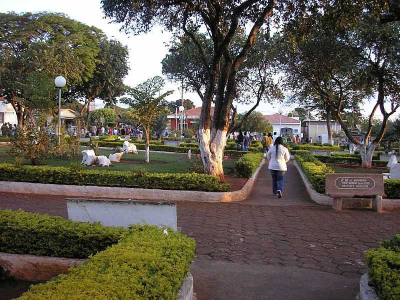 PRAA DE NARANDIBA - SP POR AURIO FERREIRA  - NARANDIBA - SP