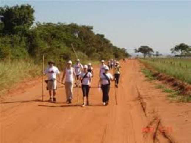 CAMINHO DE PEABIRU, POR ESTER MORAES - NARANDIBA - SP