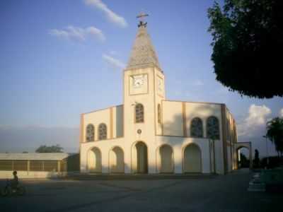 IGREJA MATRIZ, POR LEANDRO AMARO  - NOVA LUZITNIA - SP