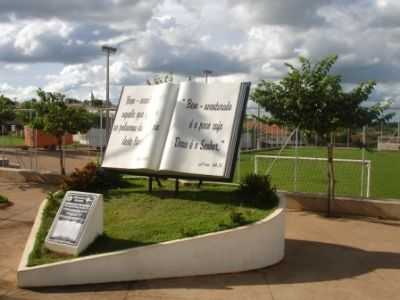 PRAA DA BIBLIA, POR LEANDRO AMARO  - NOVA LUZITNIA - SP