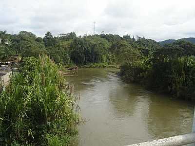 RIO SO LOURENO BANHA
A LOCALIDADE - FOTO
JOO SAVIOLI - OLIVEIRA BARROS - SP