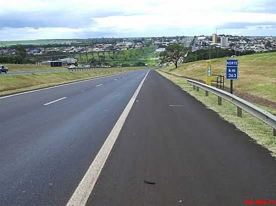 ORLNDIA VISTA DA RODOVIA ANHANGUERA-FOTO:MARCO AURELIO ESPARZ - ORLNDIA - SP