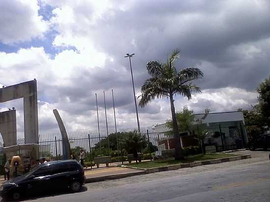 PARQUE RECREATIVO CLVIS ASSAF NA CIDADE DAS FLORES EM OSASCO-SP-FOTO:JOS X. - OSASCO - SP