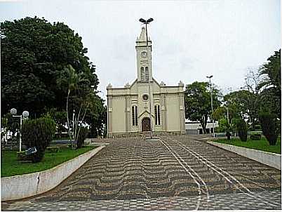PRAA DA MATRIZ NOSSA SENHORA DO CARMO - OSCAR BRESSANE - SP