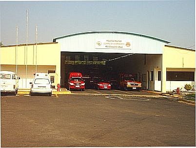 CORPO DE BOMBEIROS
POR CLOVIS CARLOS FERREIRA - OSVALDO CRUZ - SP