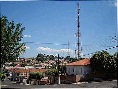 VISTA DA IGREJA N.SENHORA DAS GRAAS, POR FLVIA BRITO - PACAEMBU - SP