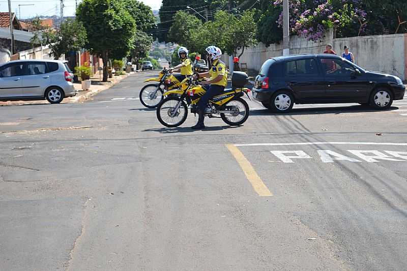 IMAGENS DA LOCALIDADE DE PADRE NBREGA DISTRITO DE MARLIA - SP - PADRE NBREGA - SP