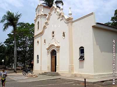 IGREJA-FOTO:IVAN EVANGELISTA JR  - PADRE NBREGA - SP