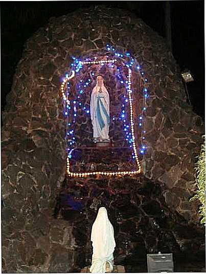 GRUTA-FOTO:XANDAOPONTEL  - PALMEIRA D'OESTE - SP