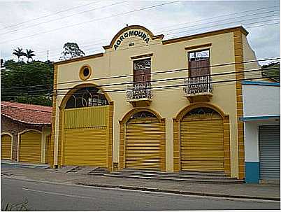 CASA ANTIGA POR MARCELO PARISE PETAZONI - PARAIBUNA - SP