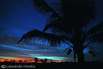 NASCER DO SOL EM POSTO DA MATA, FOTO
POR LEONARDO MORAIS - POSTO DA MATA - BA