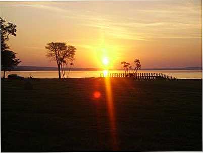 ESSA FOTO EU AMO TIREI NA ILHA DO SOL DE PARANAPANEMA PARECE UM CARTAO POSTAL, POR R - PARANAPANEMA - SP