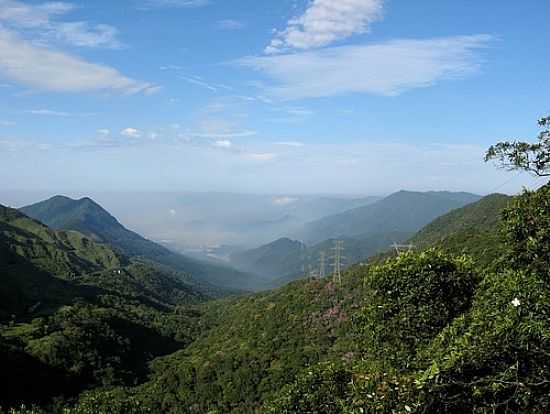 MONTANHAS EM PARANAPIACABA-FOTO:ANDR BONACIN - PARANAPIACABA - SP