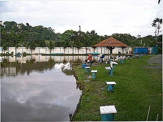 PESQUEIRO EM PARANAPIACABA-FOTO:AGNALDO FERREIRA - PARANAPIACABA - SP