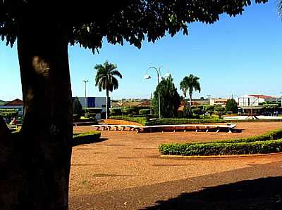 PRAA DA MATRIZ - PAULO DE FARIA - SP