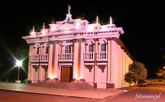 TEATRO MUNICIPAL-FOTO NOTURNA-FOTO:FOTOMARCO3D - PEDRINHAS PAULISTA - SP