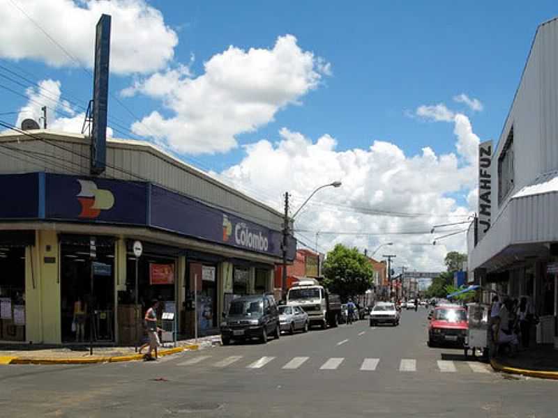 PENPOLIS - SP -FOTOS: EDUARDO M. P. DANTAS/ PANORMIO - PENPOLIS - SP