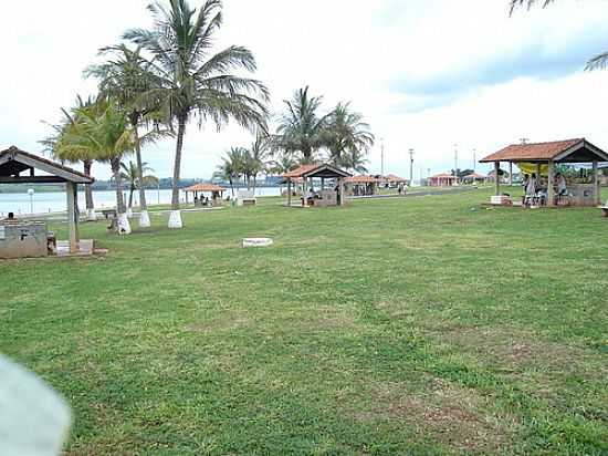 PRAINHA FOTO POR JSATEL (PANORAMIO) - PEREIRA BARRETO - SP