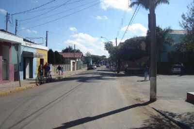 PEREIRAS, POR JOAO SAVIOLI - PEREIRAS - SP