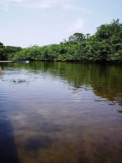 PASSEIO DE BARCO NO MANGUE, POR LEANDRO DURES - PICINGUABA - SP