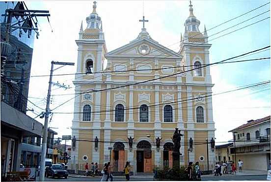 IGREJA MATRIZ, POR GISELE SPILDER - PINDAMONHANGABA - SP