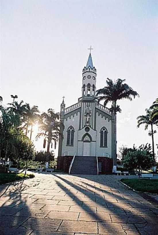 IGREJA SANTO ANTONIO, POR DAIANI - PINDORAMA - SP