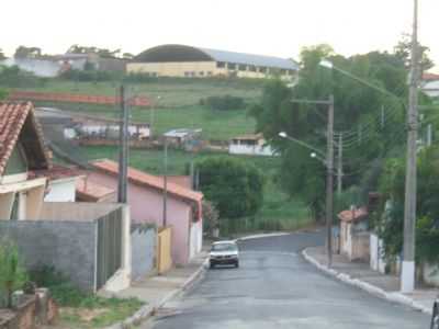 RUA PRINCIPAL DE PIRAMBOIA, POR ANTONIO CARLOS - PIRAMBIA - SP