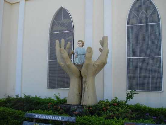 IGREJA MATRIZ-FOTO:BETO - PIRAPOZINHO - SP